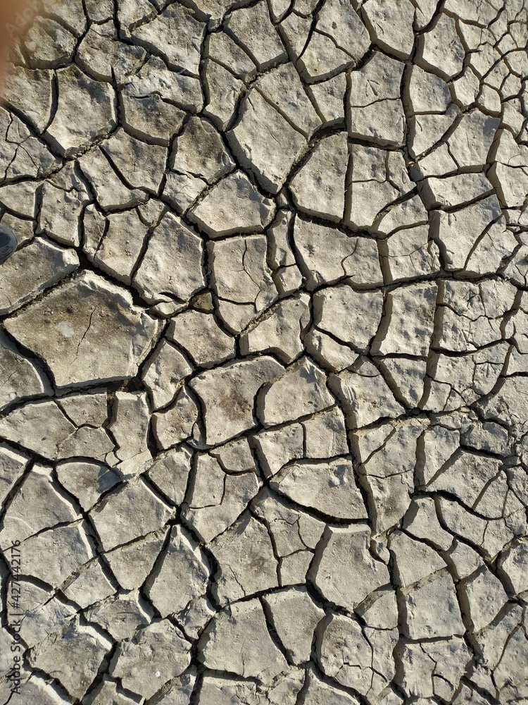dry earth dry earth