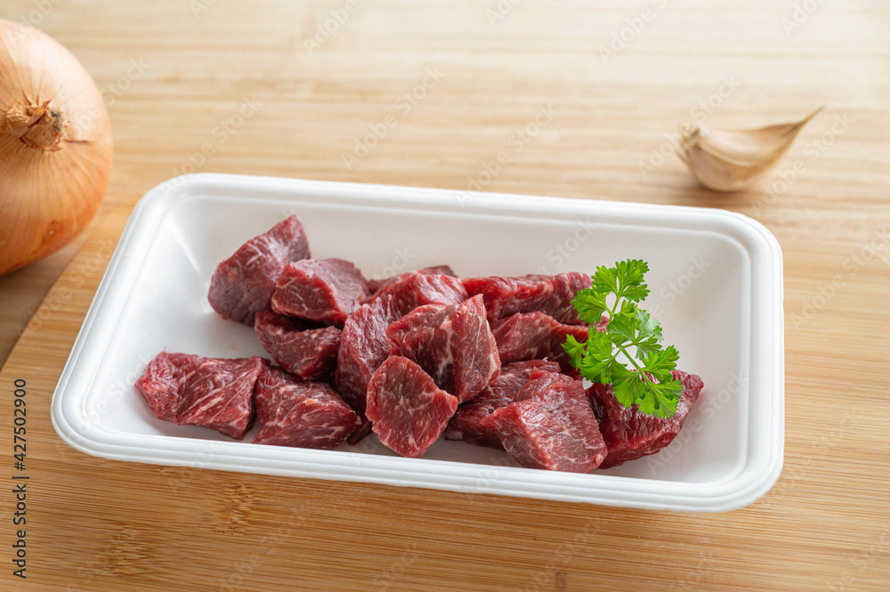 国産牛角切り肉 国産牛角切り肉