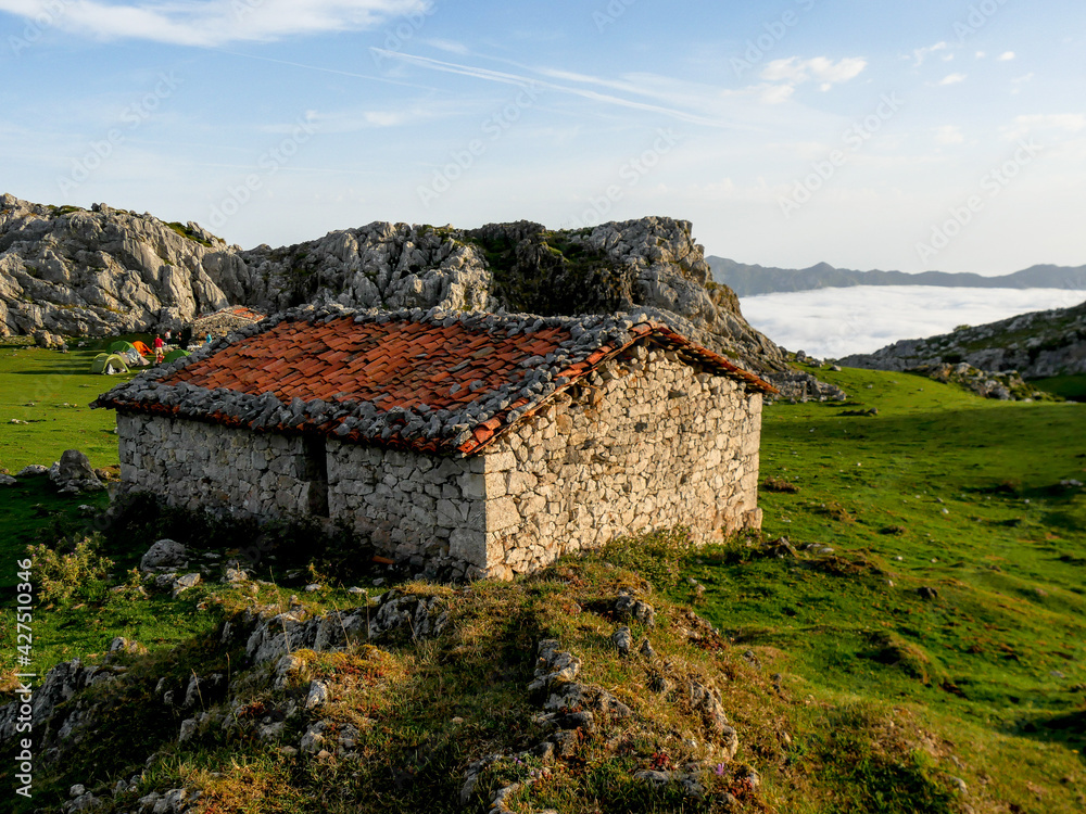Cabin in the Picos de Europa (Asturias- Spain) Cabin in the Picos de Europa (Asturias- Spain)