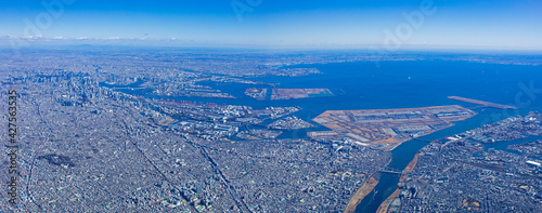 都市風景・蒲田上空より東京湾を望む・2020撮影・広域パノラマ・空撮 photo