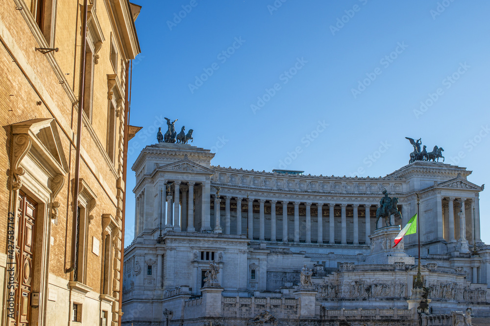 Immeubles et monument dans le centre de Rome