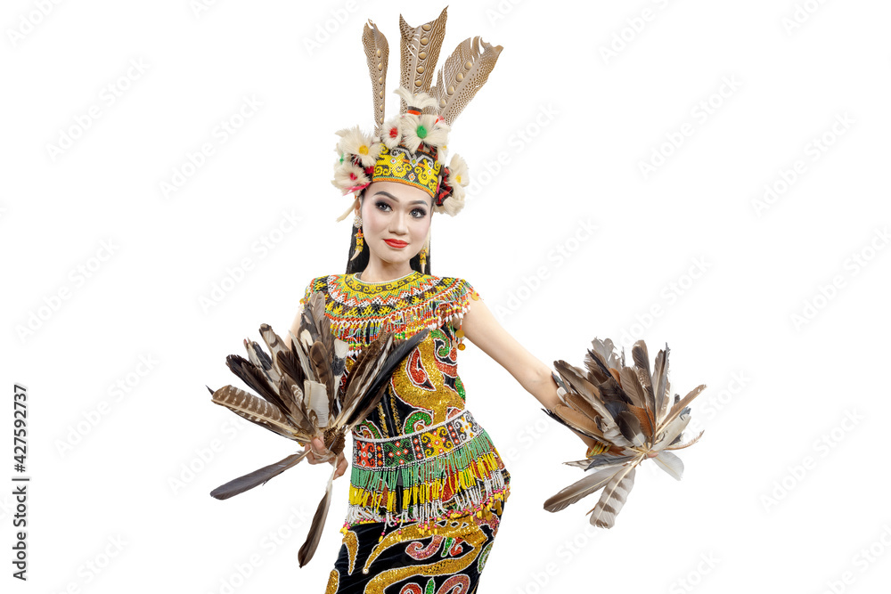 Canvas Print Asian woman dancing East Kalimantan traditional dance (Giring-Giring dance)
