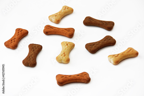 dry dog food in the form of a bone