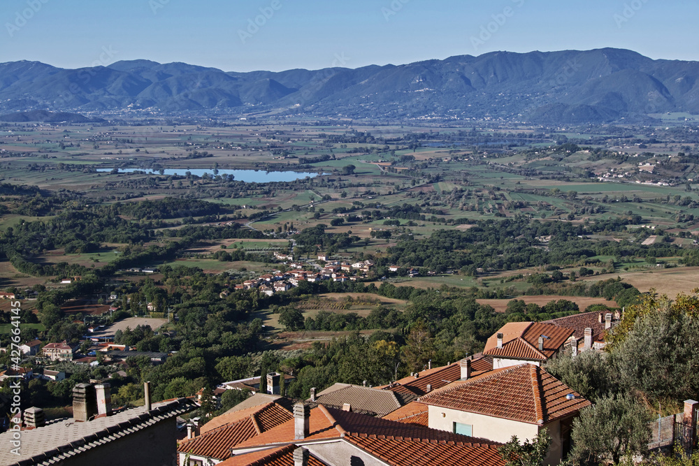 glimpse of the Rieti valley