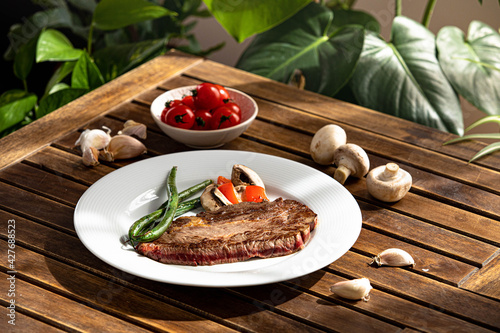 Slika na platnu delicious beef stake, french food, french cuisine, natural lunch plate
