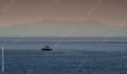 Morze, zachód słońca