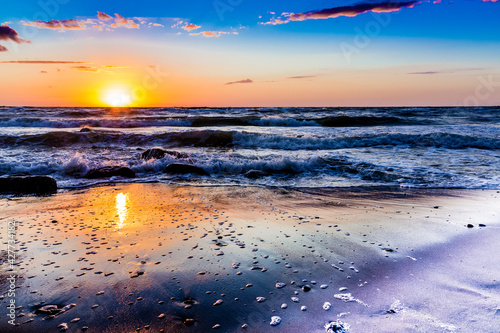 zachód słońca Poddąbie polska plaża © Adam