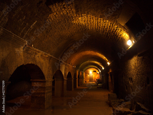 スペイン、タラゴナの古代ローマ遺跡。洞窟 Ancient Roman ruins in Tarragona, Spain. cave