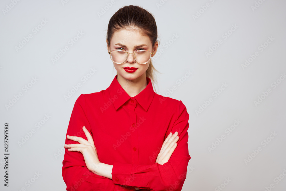 Pretty woman red shirt hair makeup glasses fashion charm Pretty woman red shirt hair makeup glasses fashion charm