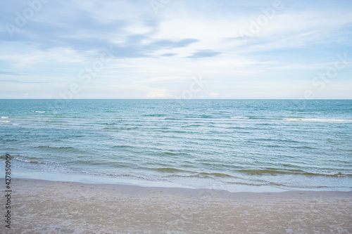 Beautiful beach with white sand © obeyleesin