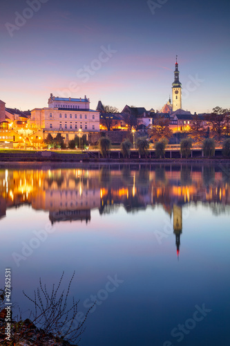 Obraz na płótnie Tabor, Czech Republic. Cityscape image of Tabor, Czechia at beautiful autumn sunset. w salonie