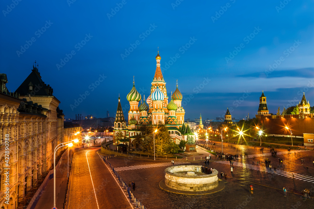 View of Red square, St. Basil's cathedral, Lobnoye mesto and the Kremlin at dusk, Moscow, Russia