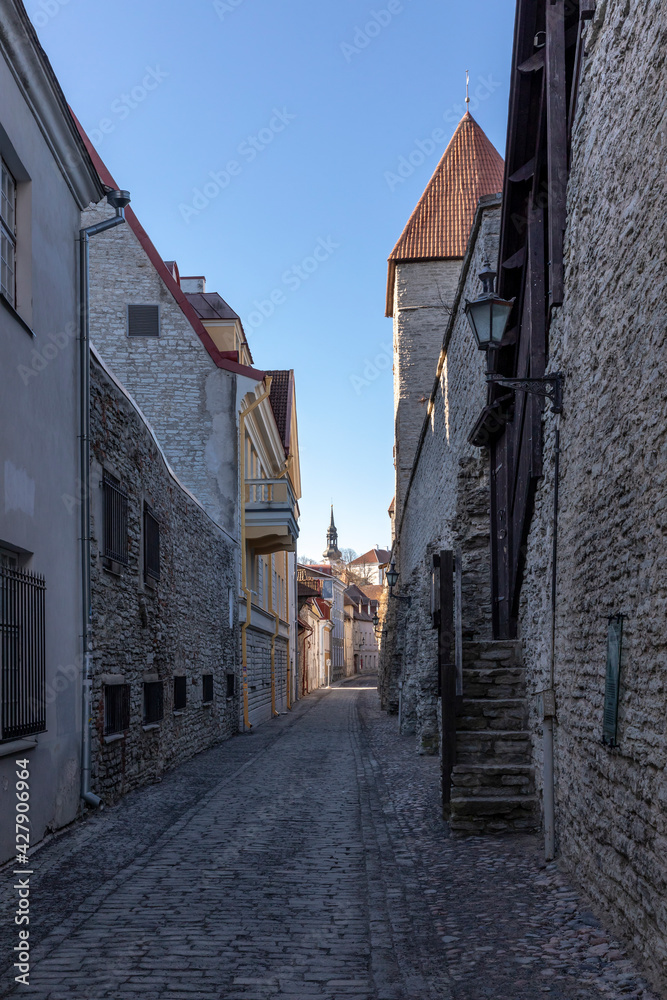 Tallinn old town scenes
