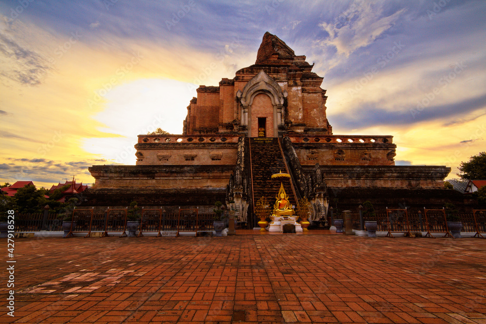 Fototapeta premium Sunset Temple