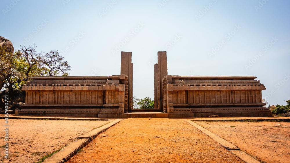 Fototapeta premium Raja Gopuram built by Pallavas, This is UNESCO's World Heritage Site located at Great South Indian architecture, Tamil Nadu, Mamallapuram, or Mahabalipuram