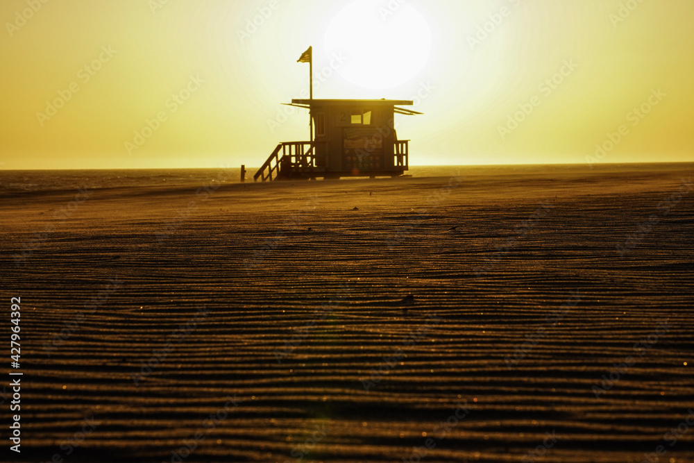 Obraz premium sunset on the beach