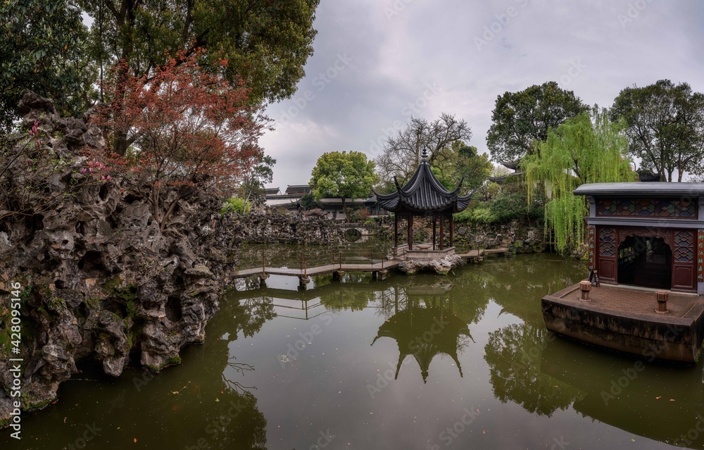 Fototapeta premium Suzhou Lion Forest Garden Landscape