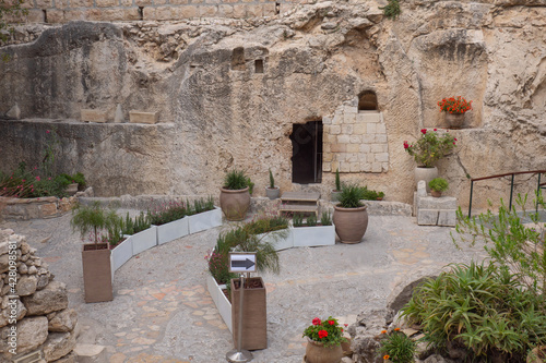 Quadro em tela The Jesus Christ tomb in the Tomb Garden
