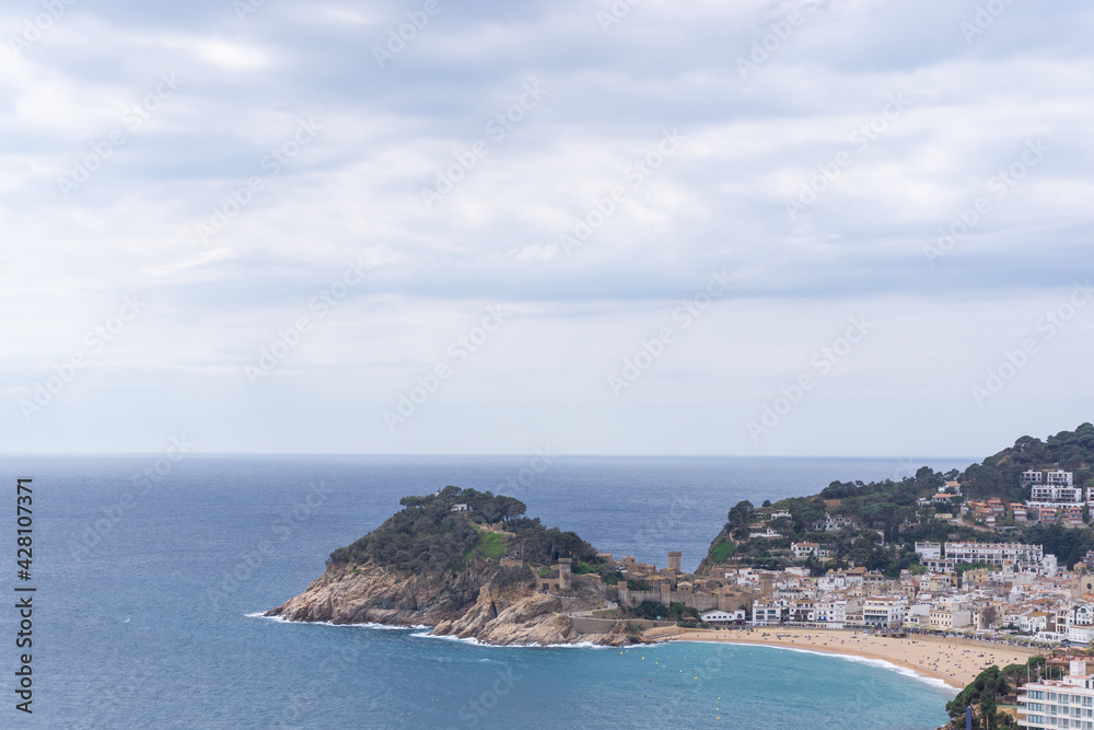 View from a viewpoint towards the castle of TOSSA DE MAR and the beach