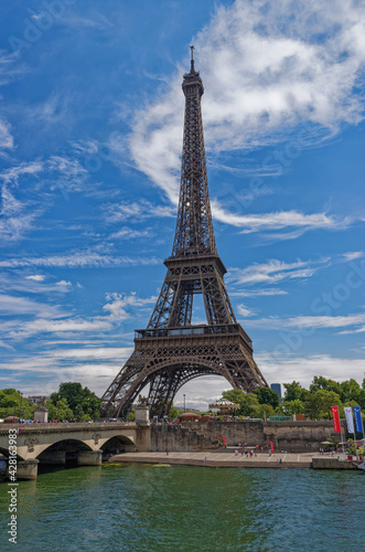 Lena Bridge And Eiffel Tower  Paris  Ile De France  France