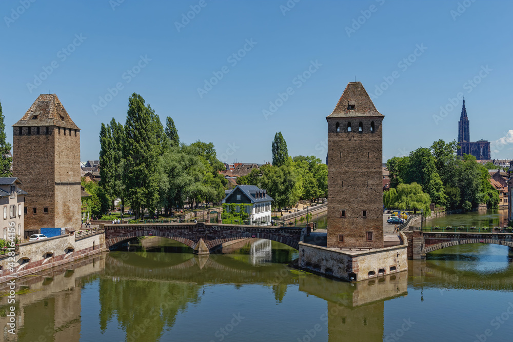 Ponts Couvert, Medieval Bridge And Towers In La Petite France (Little France), Strasbourg, Alsace Ponts Couvert, Medieval Bridge And Towers In La Petite France (Little France), Strasbourg, Alsace
