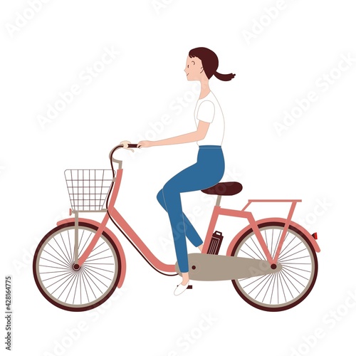 電動自転車にのる女性  © honey
