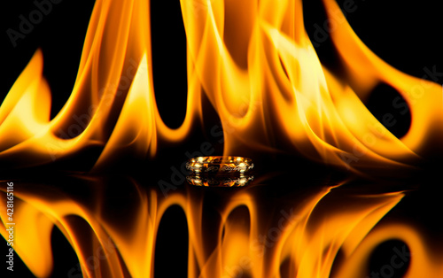 Ring in Flammen