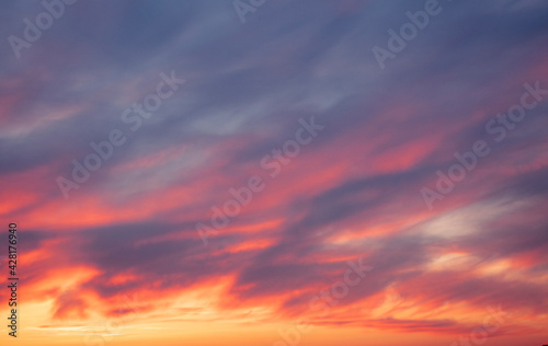 Fototapeta Naklejka Na Ścianę i Meble -  Colorful sky sunset over the city