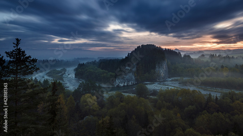 Obraz na płótnie Pieniny - Krościenko w salonie