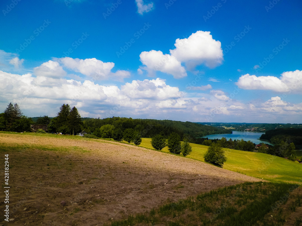 Obraz premium Beautiful view of Ostrzyckie Lake in Wiezyca Region, Poland
