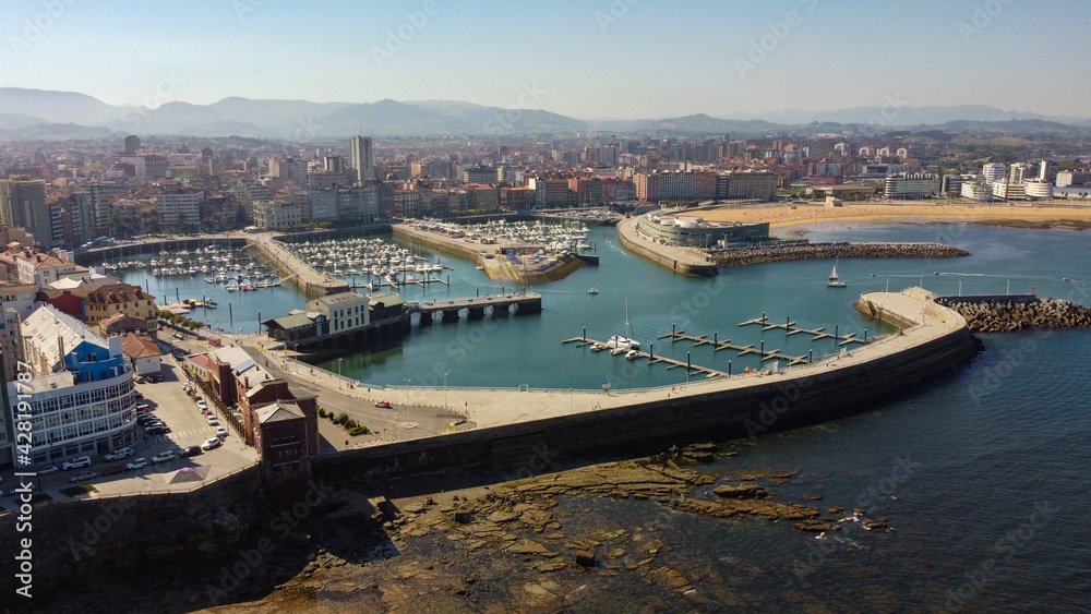 Puerto de Gijón