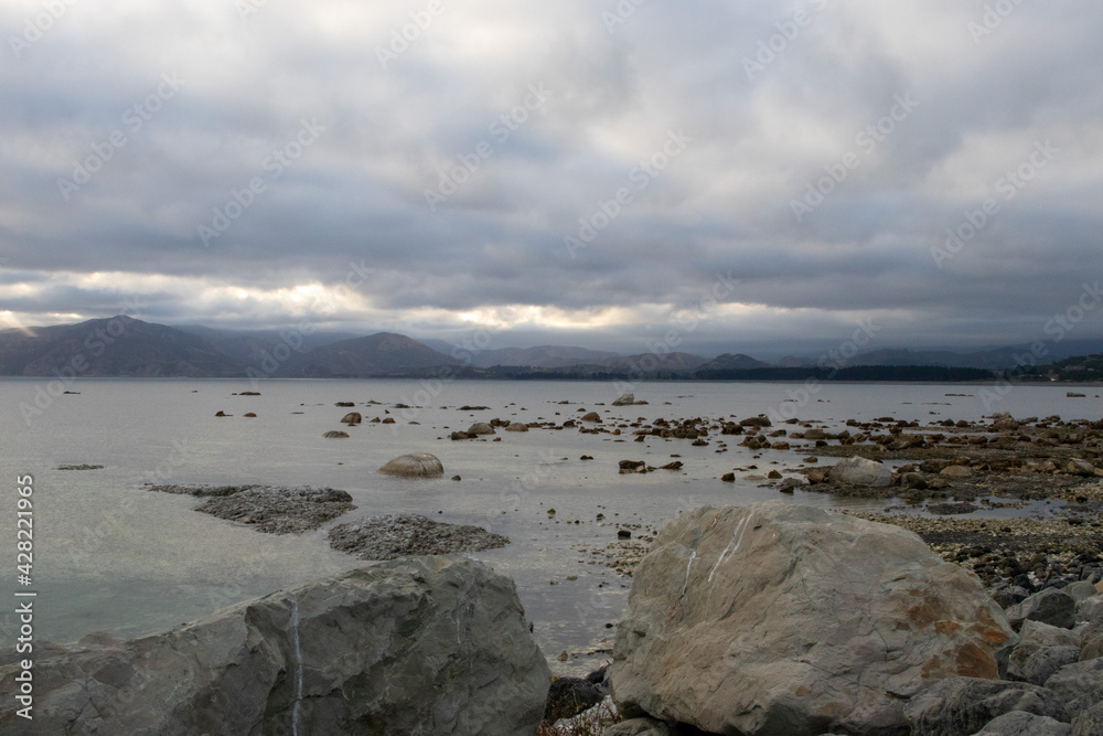 Obraz premium Atardecer en Bahía del Sur, Kaikoura, Nueva Zelanda