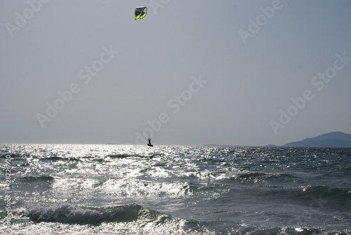 Греция, море, водные виды спорта.