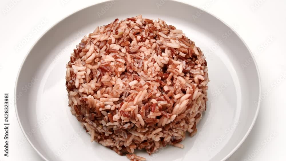 Brown rice contains minerals, vitamins and fiber which are beneficial for health. Brown rice contains minerals, vitamins and fiber which are beneficial for health.