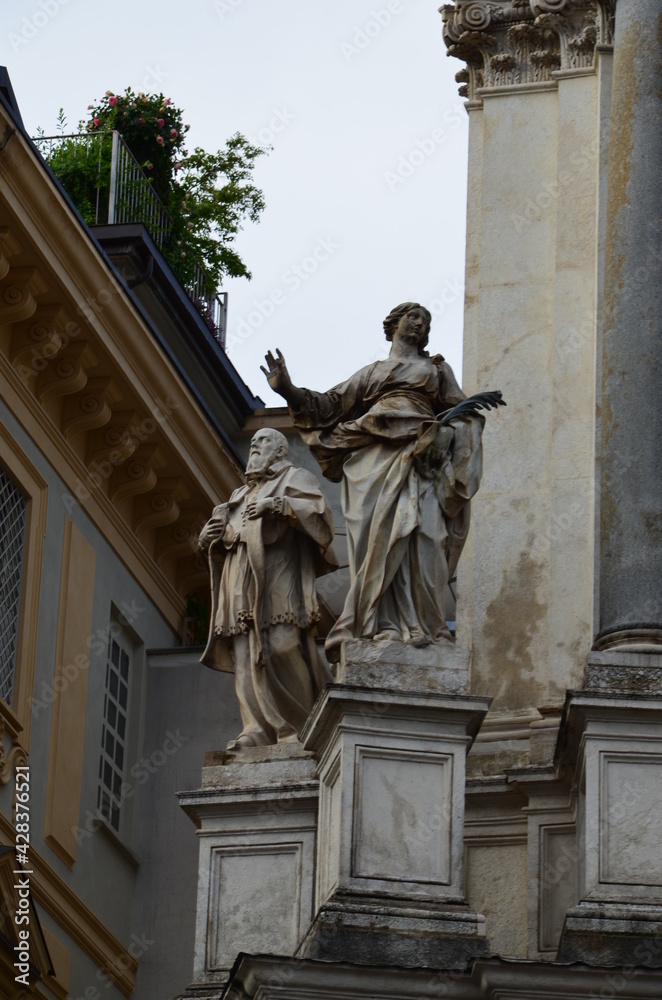 Fototapeta premium Two similar churches on San Carlo square - Turin