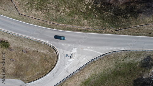 strada incrocio macchina auto viaggiare 