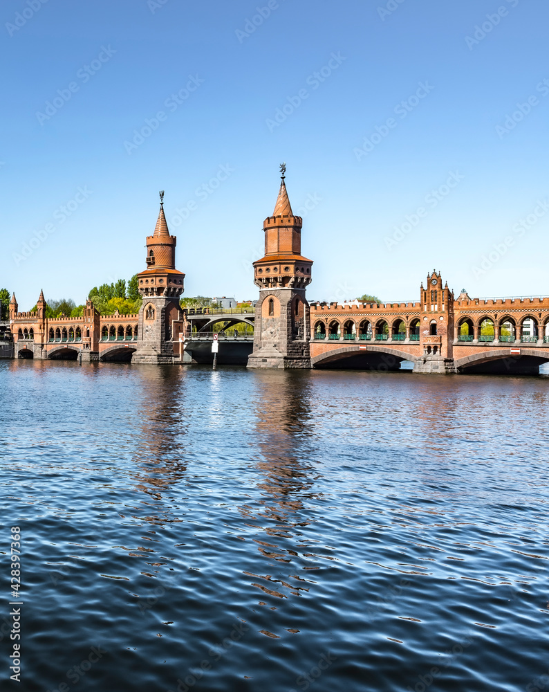 Berlin Kreuzberg Landmark Oberbaum Bridge Berlin Kreuzberg Landmark Oberbaum Bridge