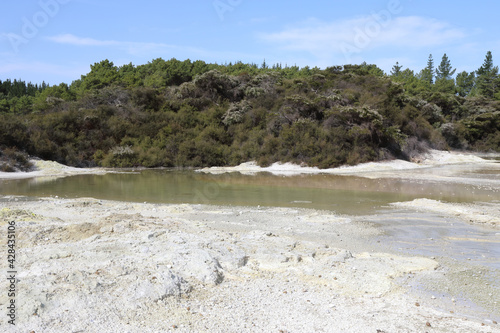 Wai-O-Tapu Thermalwunderland / Wai-O-Tapu Thermal Wonderland / photo