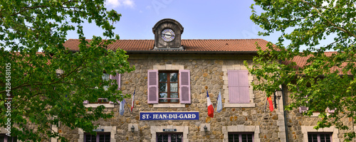 Panoramique Saint-Jean-du-Gard (30270) côté Mairie, département du Gard en région Occitanie, France photo