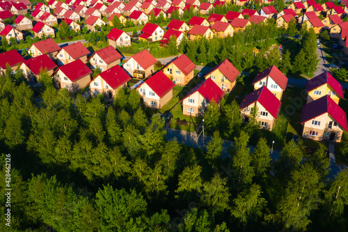 Houses of same type as a sy...