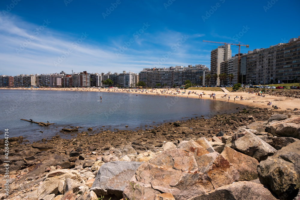 Playa Pocitos en Montevideo (Uruguay)