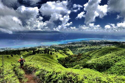 trail au dessus de tahiti et moorea