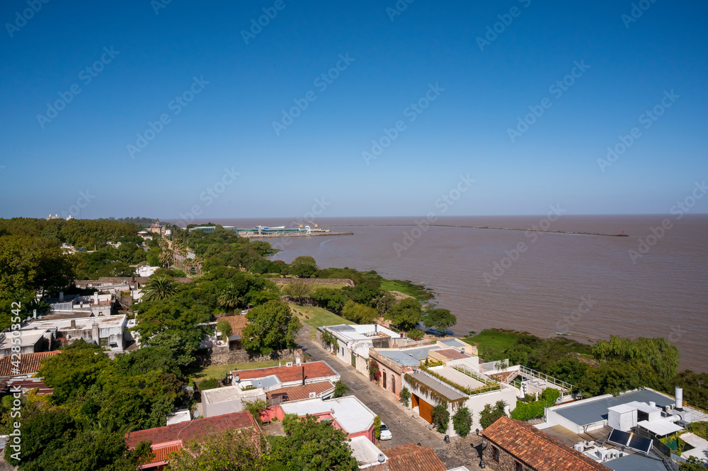 Colonia del Sacramento - Montevideo (Uruguay)