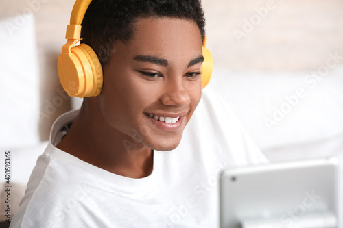 African-American student st...