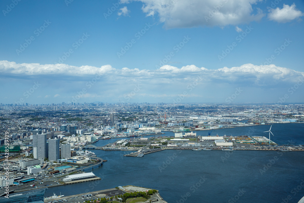 横浜の風景（ランドマークタワー）