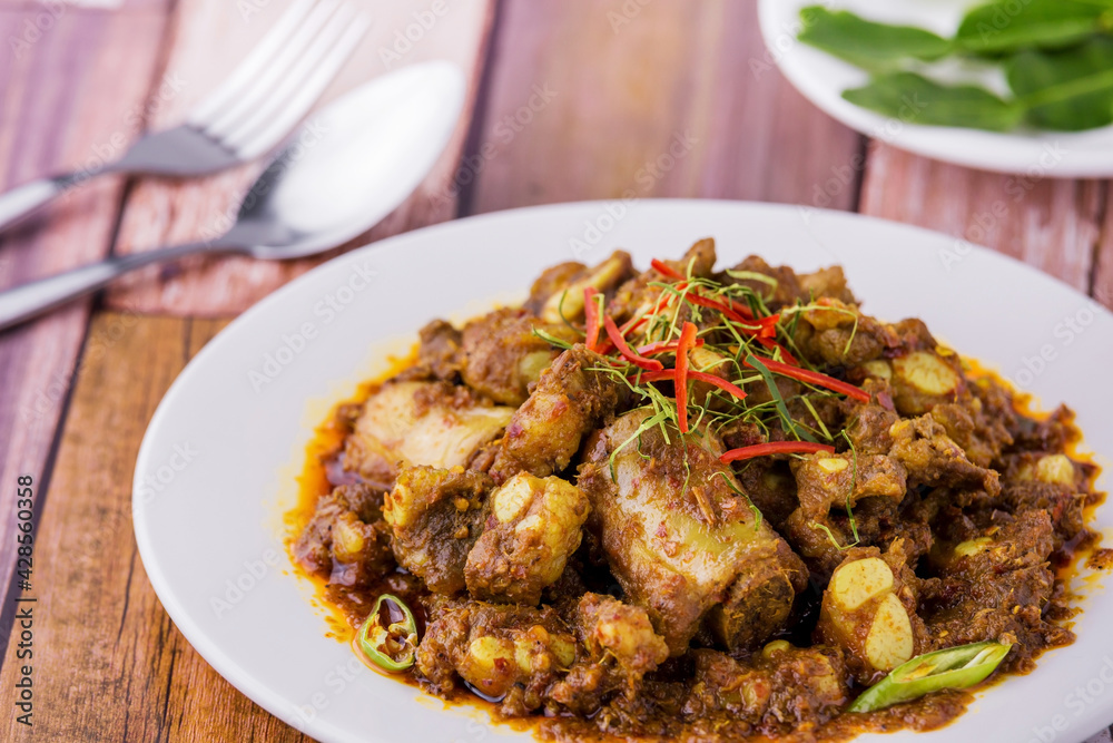 Stir Fry Pork Rib with Red Curry Stir Fry Pork Rib with Red Curry