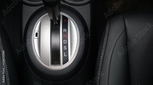 Car gear stick on parking mode  Mechanism of switching modes of automatic transmission car  Top view
