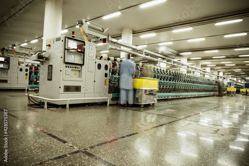 Textile Industry - Spinning, Auto Conner Yarn Production