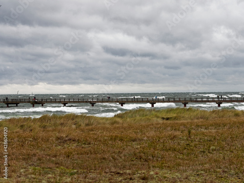 Sturm   ber der Ostsee  Ostseebad Prerow auf dem Dar    Fischland-Dar  -Zingst  Mecklenburg Vorpommern  Deutschland