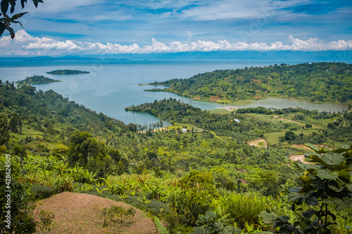 Fototapeta Naklejka Na Ścianę i Meble -  View from the hills on lake Kivu, Rwanda